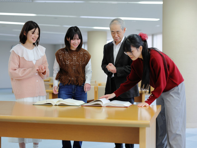 文学部 史学科（※設置者変更認可申請中） 「歴史」へのまなざしを通じて理解する力や考える力を養い、社会で活躍するスキルを身につけます。