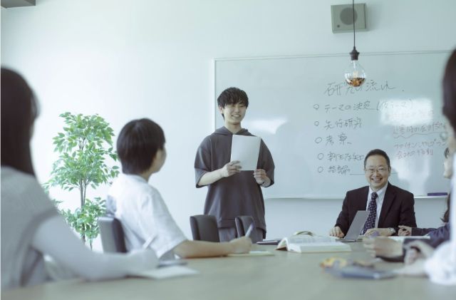 商学部 会計学科 公認会計士試験11年連続現役合格者輩出