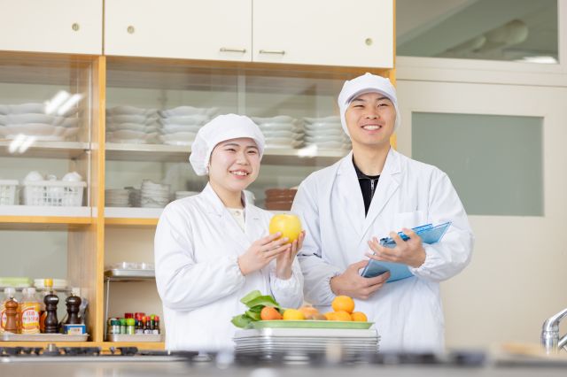 生活科学学科 食物栄養専攻 健康な食生活をデザインする 食と栄養のスペシャリストに