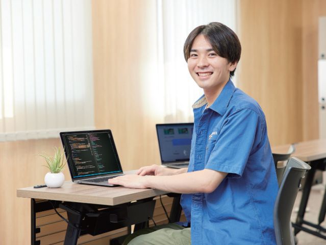 AIプログラミング＆CGクリエイター科 AIプログラミングコース システムエンジニアやプログラマーを目指す!