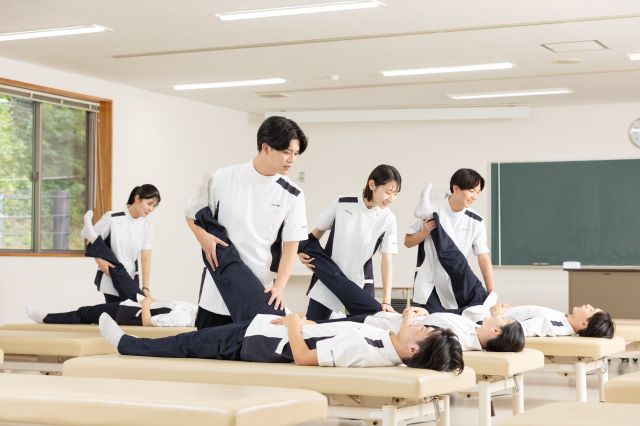 理学療法学科 充実の実践教育が3年後の国家試験合格をバックアップ