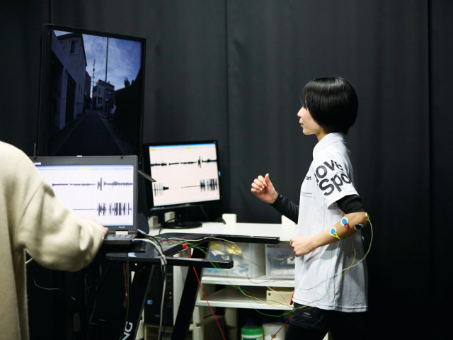 人間情報学部 人間情報学科 データサイエンス専攻 人の心からビジネスまでをデータで分析・考察