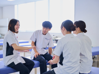 進路、まだ迷ってる？ そんなあなたに医療系4職種説明会！の画像