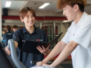 【プロスポーツトレーナー科】部活に役立つテーピングやトレーニングを体験しよう！の画像