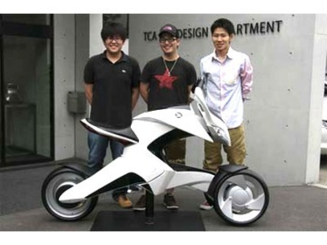 自動車デザインワールド（自動車デザイン科） 二輪デザイン&モデル専攻 二輪デザイン&モデル専攻
