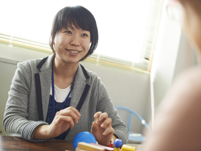 人間福祉学部 今、需要が高まっている福祉の専門性。「誰かの役に立ちたい」という将来を実現できる学びがここにあります。