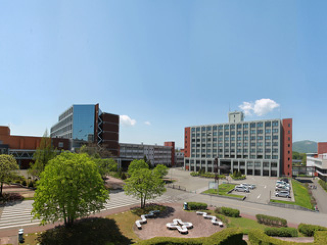 札幌大学