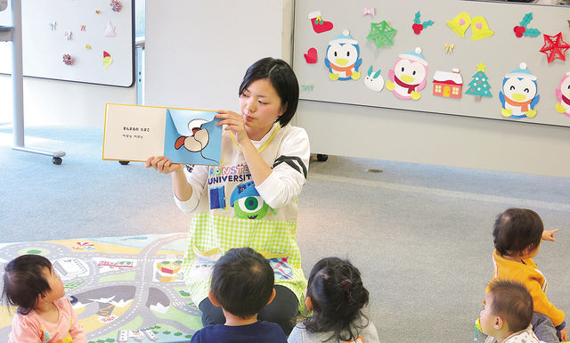 健康科学部 福祉総合学科 将来の進路と職業に応じた専門コースを選択し、資格の取得をめざします。