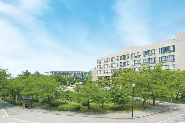 北陸大学