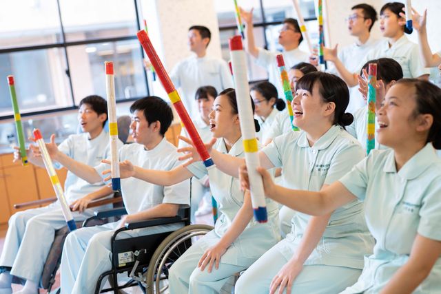 平岡介護福祉専門学校