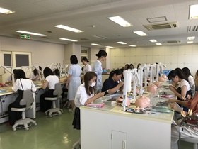 湘南歯科衛生士専門学校のオープンキャンパス 歯科衛生士を体験 資料請求 進路ナビ