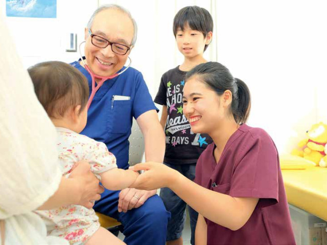 医療秘書科 小児クラークコース 治療中の子どもたちのケアをするプロをめざす。