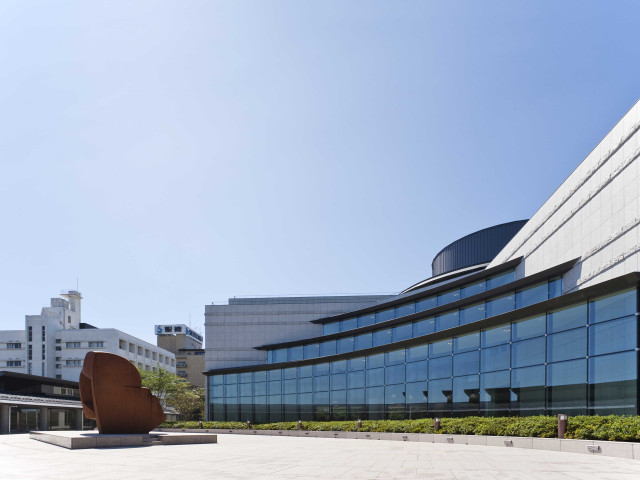 聖徳大学短期大学部(女子)