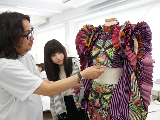 テクニカルクリエーション科 即戦力を身に付け、クリエーティブな技術と 感性を発揮できる人材を育てます。