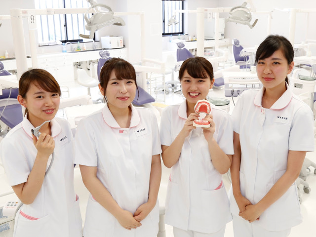 歯科衛生学科 専門的な知識、技術に加え、和の心も学び、「心ゆたかな歯科衛生士」になる
