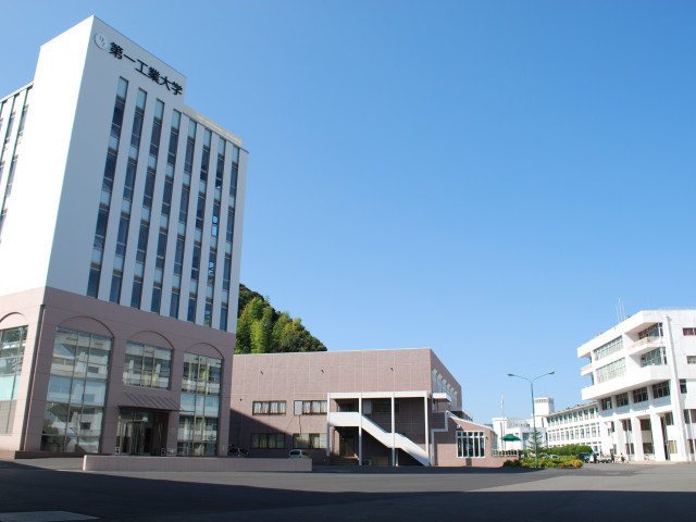 工学部 情報・ＡＩ・データサイエンス学科／機械システム工学科／環境エンジニアリング学科／建築デザイン学科