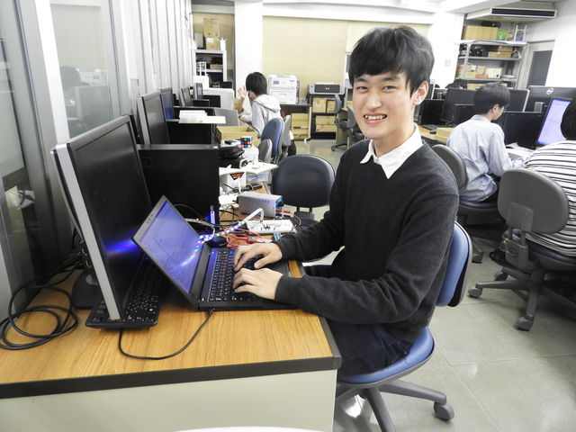 コンピュータ工学科（洛北校設置） 組込み技術で製品開発を推進するエンジニアになる！