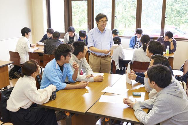法学部 法律学科 法職・行政職公務員コース 法職・行政職公務員コース
