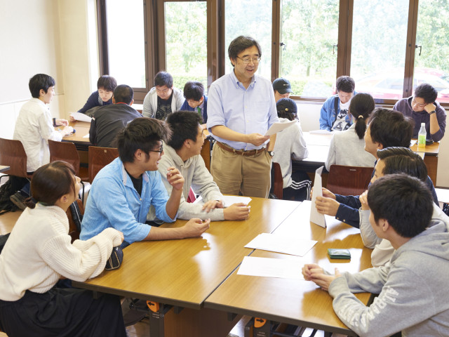 法学部 法律学科 法職・行政職公務員コース 法職・行政職公務員コース