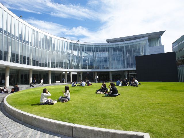 大阪芸術大学附属大阪美術専門学校の写真