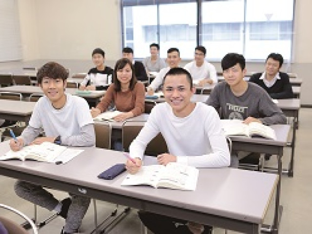 進学準備学科（留学生のみ） 進学先での授業などを十分に理解できる日本語力の修得を目指す