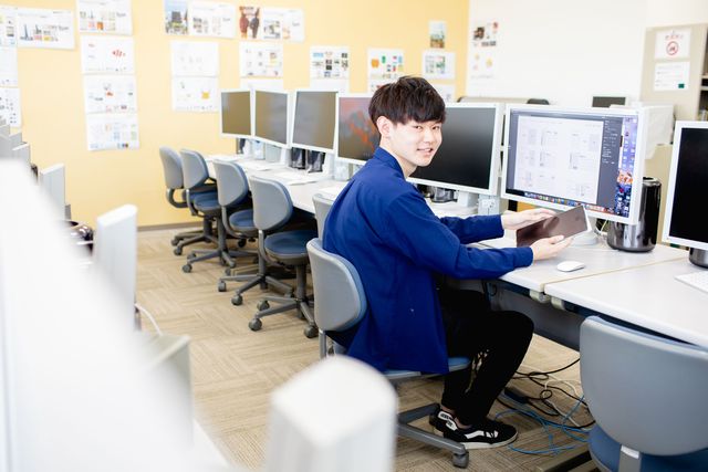 Webクリエイター学科 Webクリエイター専攻 Webサイトをデザインし、創り上げる。