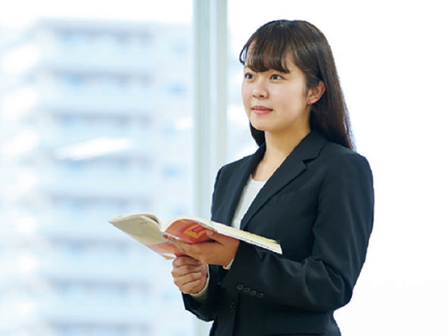 教育学部 1年次からの豊富な実習と横断的プログラムで、最大5つの資格取得を可能に