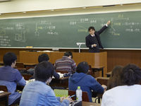 学部・学科・コース情報