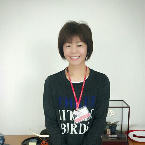 小嶋悦子