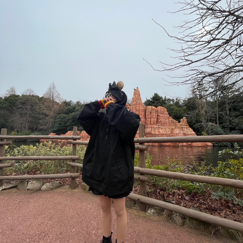 新井優佳