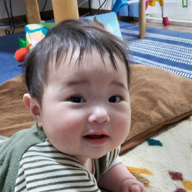 林由美子