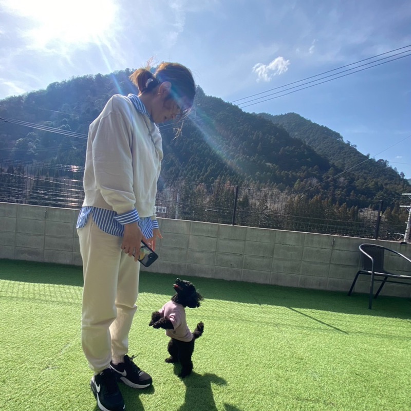 山本　真悠子