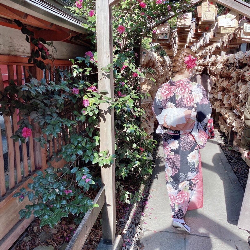 杉山由衣子