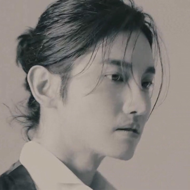 根岸朋子
