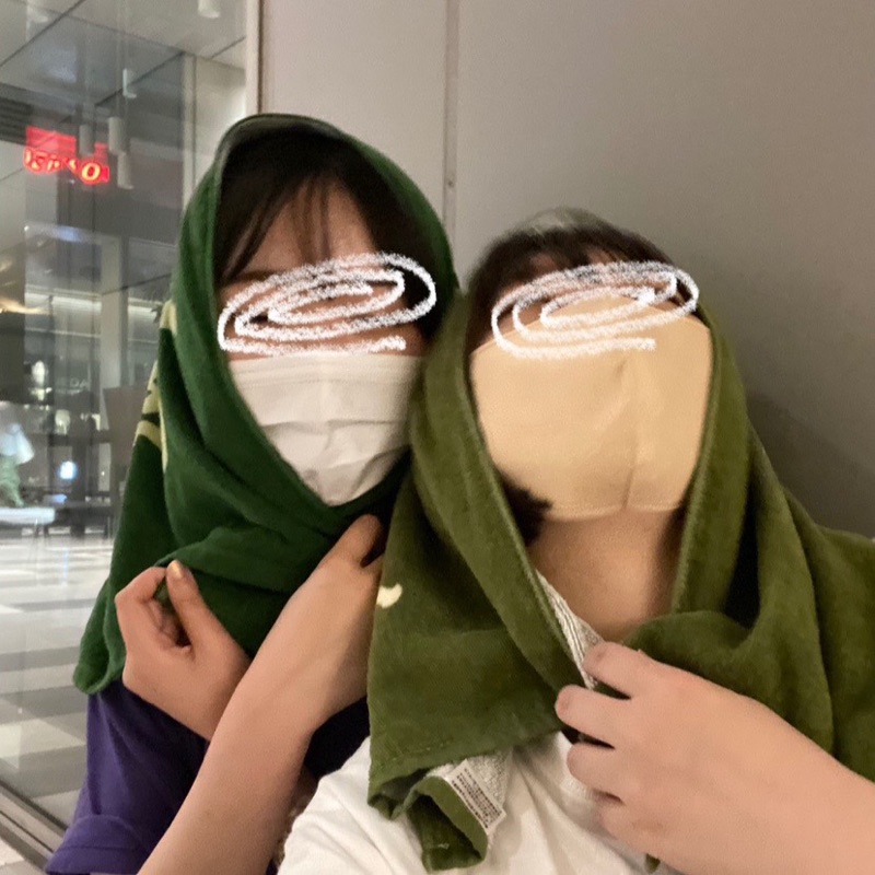 みな
