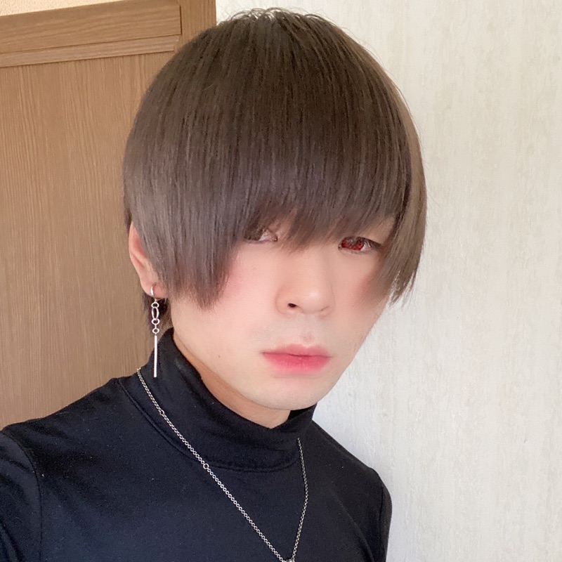 内田　知希