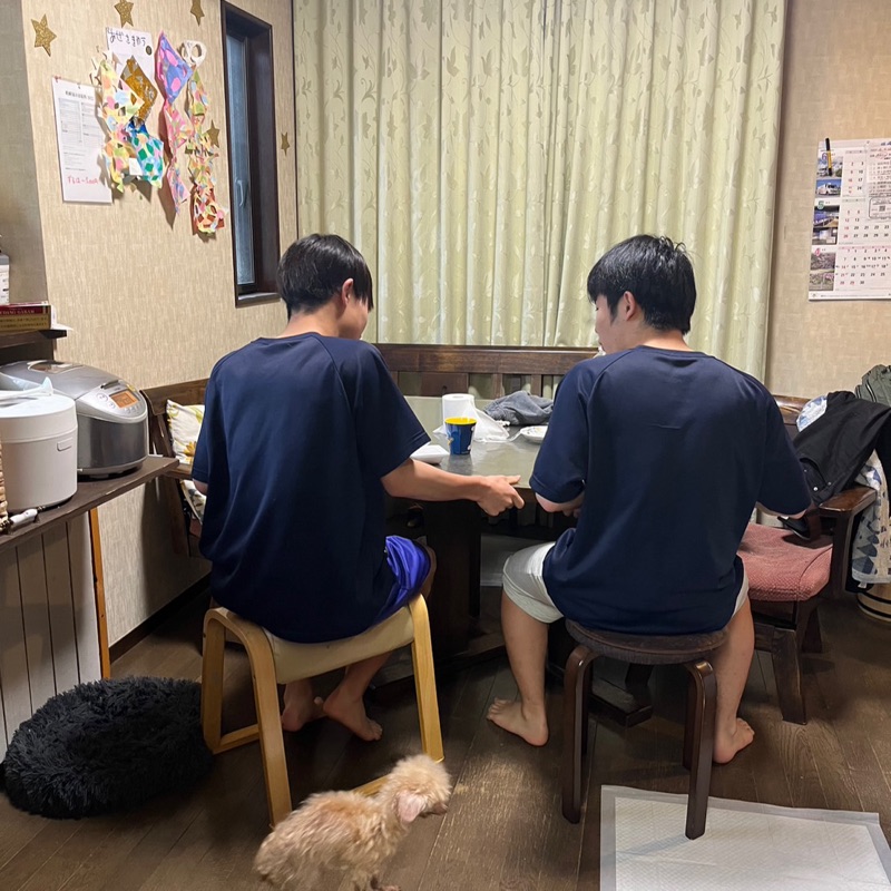 畦崎 あづさ