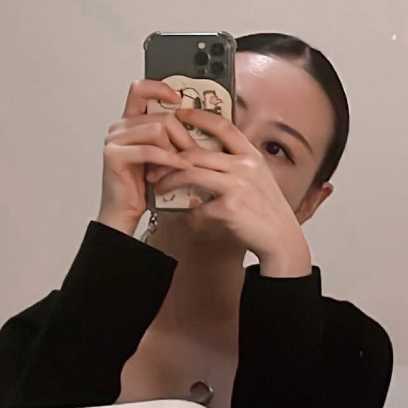 エリナ