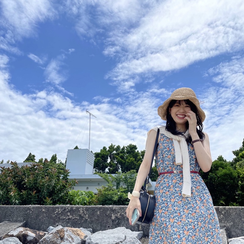市川里佳子