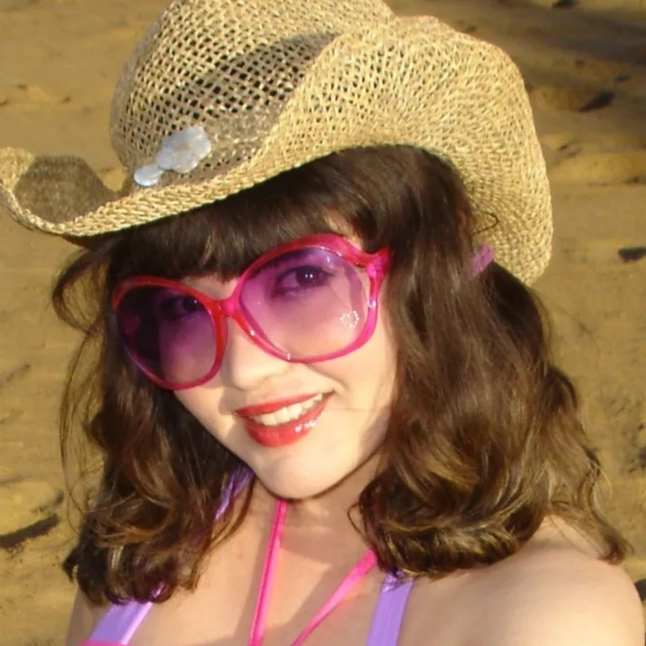 ハイリ　マガナ