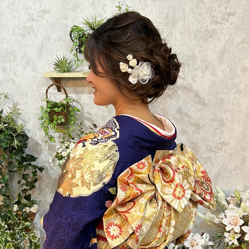 山根智子