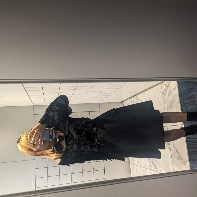 アツコ