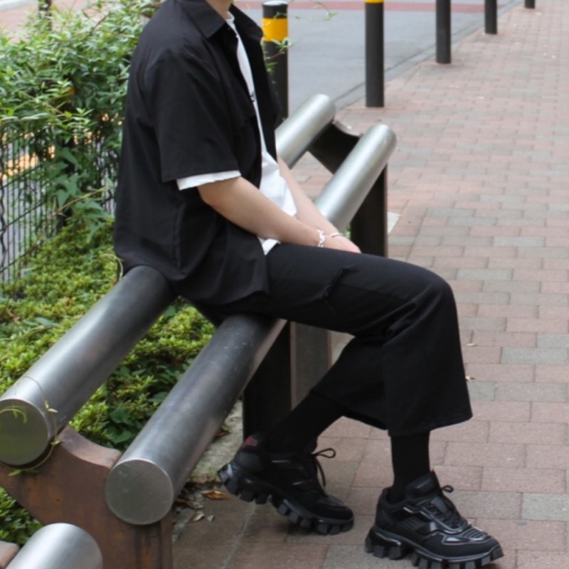 にしざわ