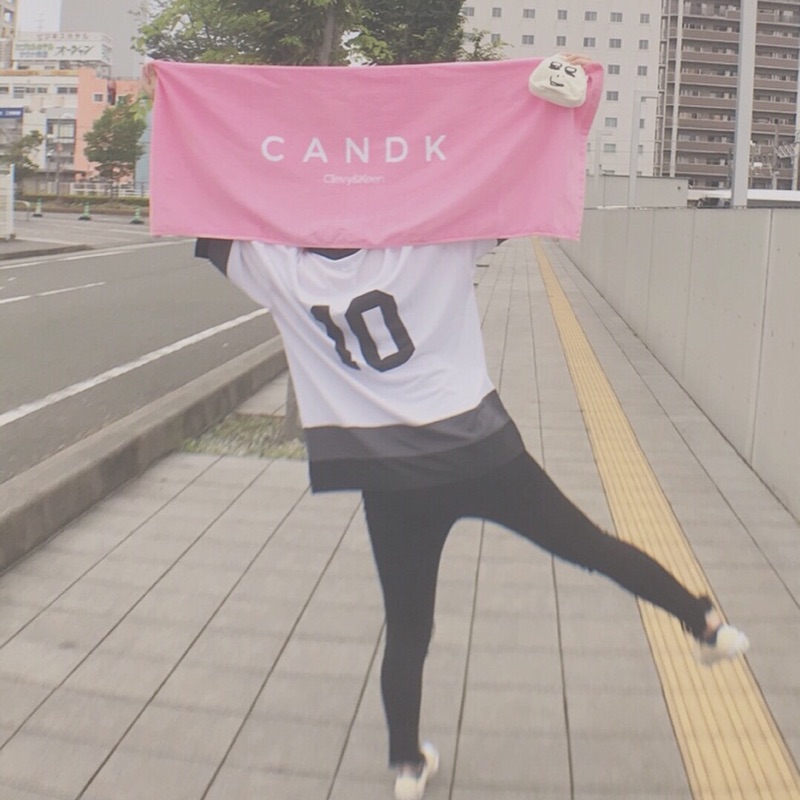 ま