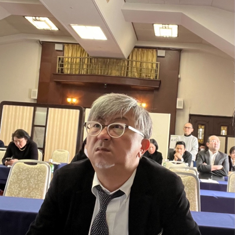栗林　進一