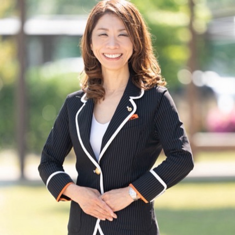 室田　律子