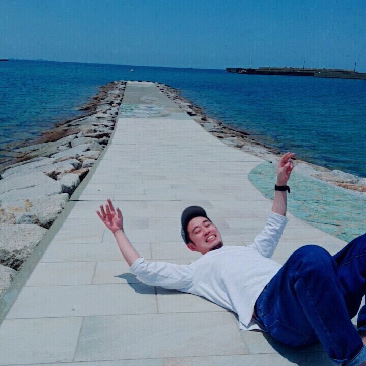 岡部　紘典