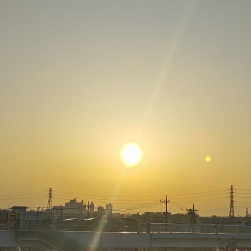 つき
