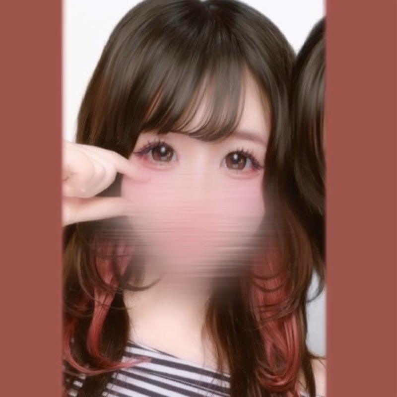 長谷川まりな