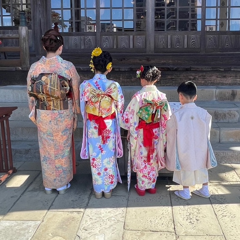 手嶋 裕子